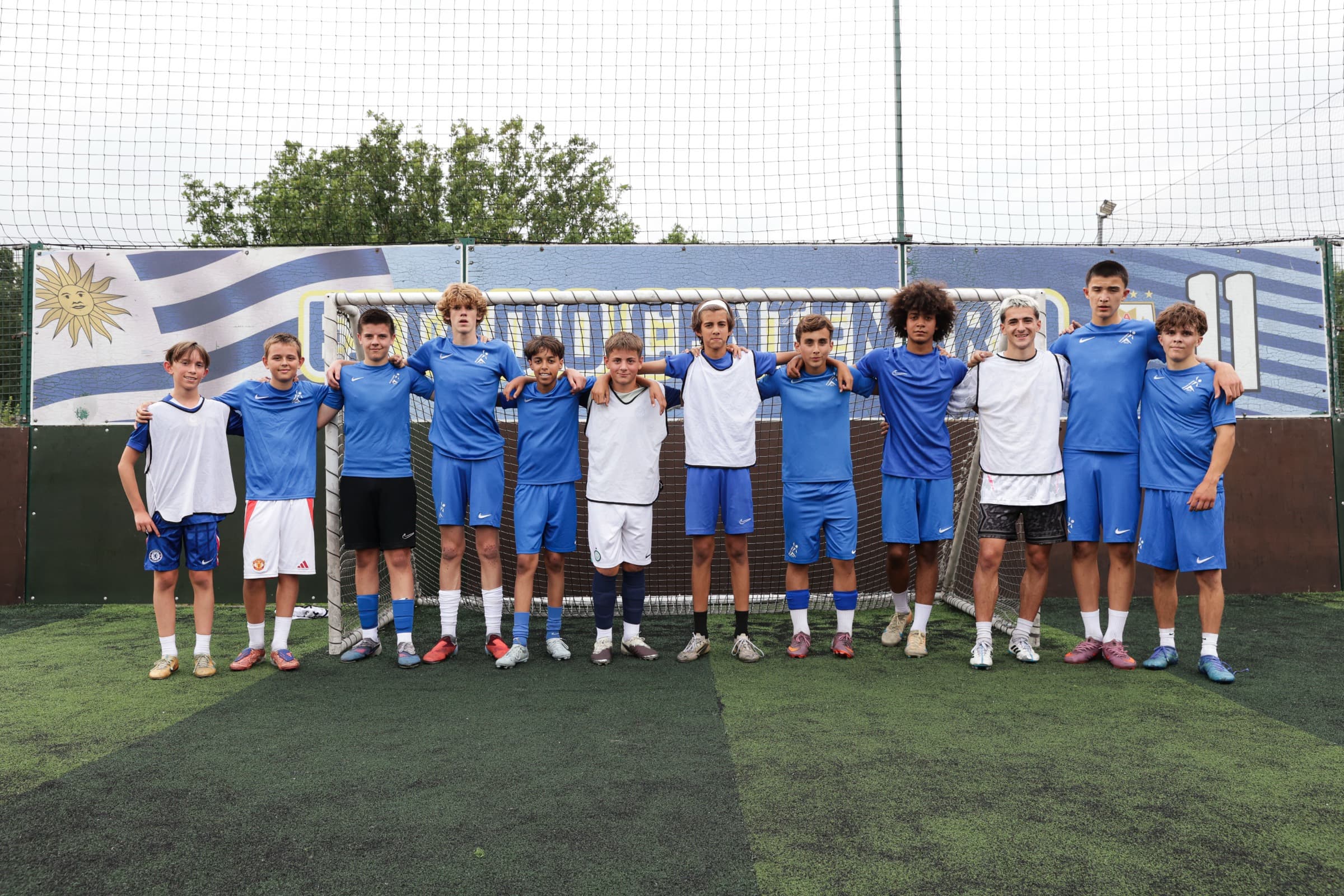 SG Sport squad lined up in front of the goal